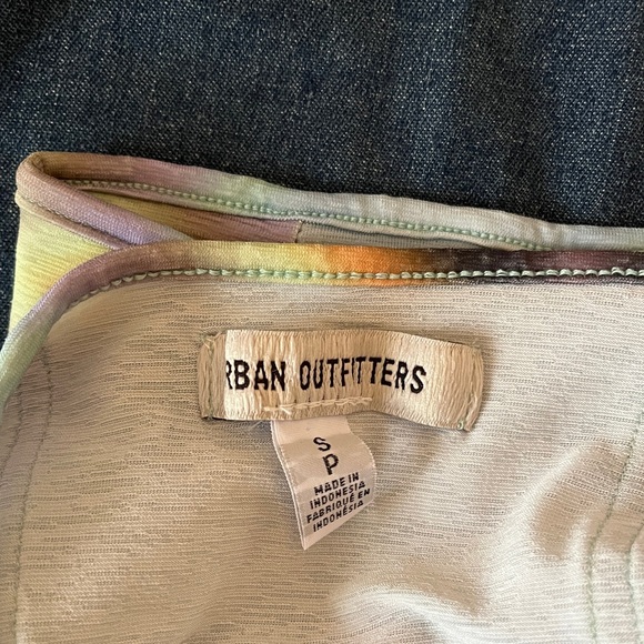 Urban Outfitters Halter Top - Picture 3 of 5